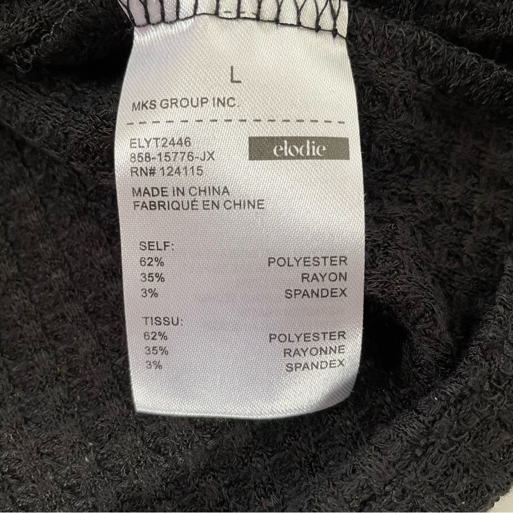 Elodie Waffle Knit Long Sleeve V-Neck Crop Top NWT - Picture 9 of 10